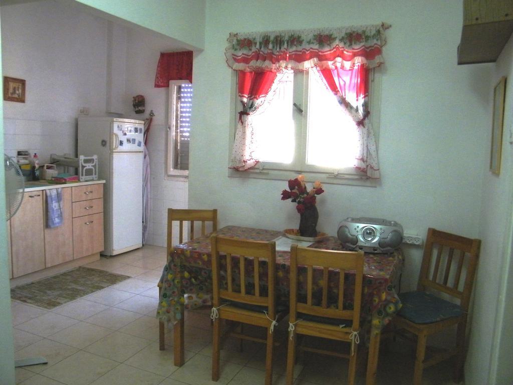 ハイファStella Maris Hostingアパートメント 部屋 写真